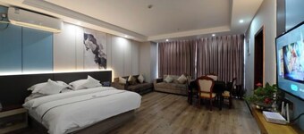 Hongye Holiday Hotel