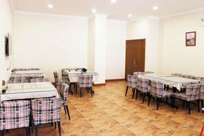 Dining - Tangla Town Holiday Hotel (Dehui)