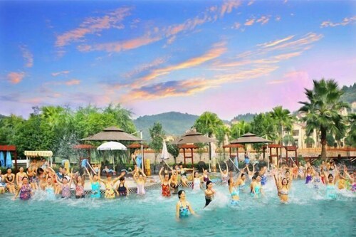 Yichun Grand Metropark Resort