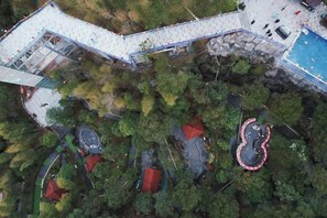 Unclassified image, 4 of 115, button - Yichun Grand Metropark Resort (Yichun)