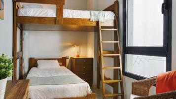 2 habitaciones, tabla de planchar con plancha y wifi gratis