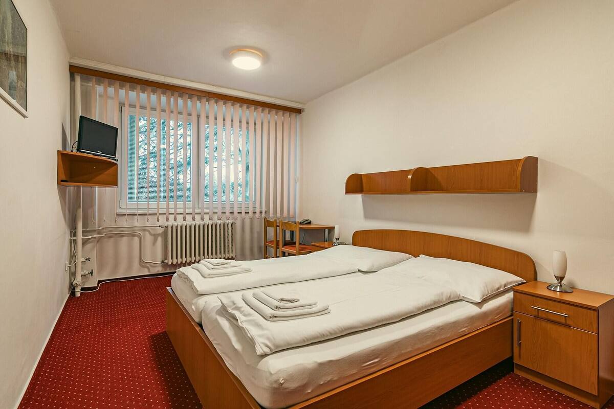 Desk, WiFi (free), bed sheets