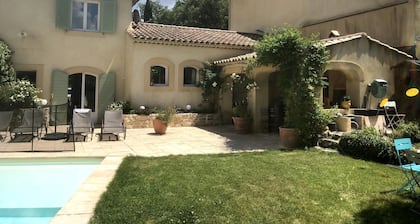 CASA Farniente 12p with swimming pool in Provence