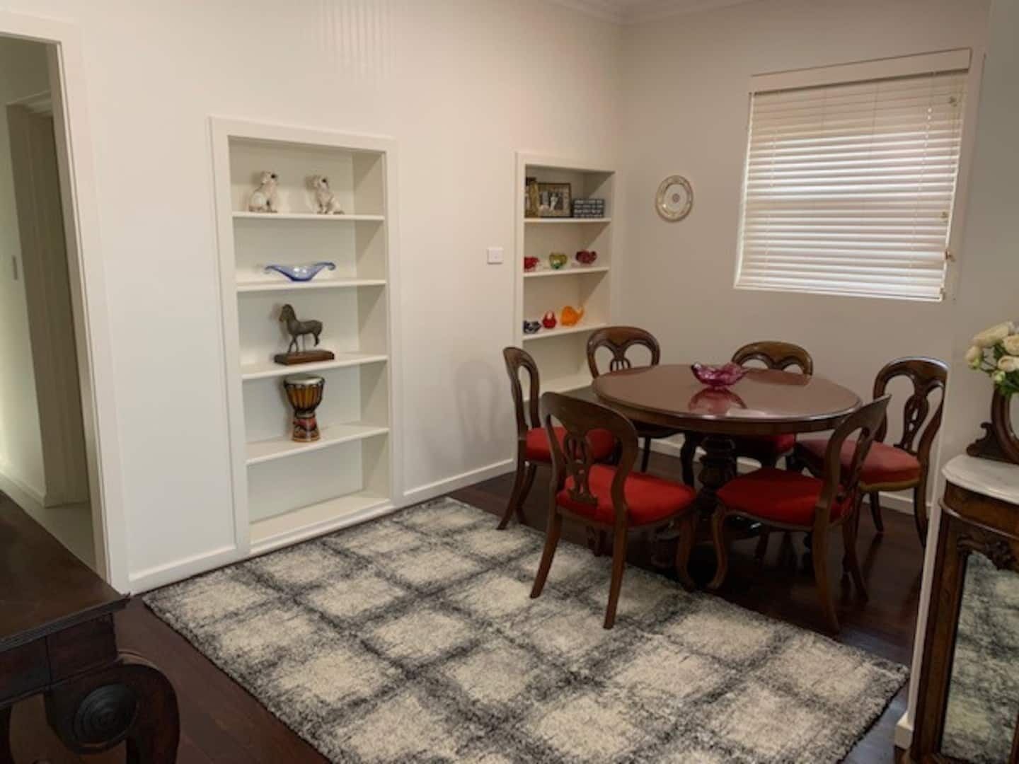 Clean and Stylish. Close to CBD. Newly renovated. — image 15
