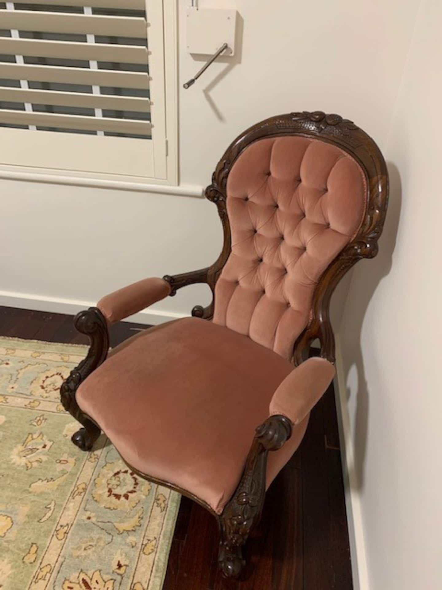 Clean and Stylish. Close to CBD. Newly renovated. — image 3