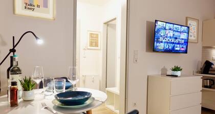 ★NEW★ Modern apartment | close to the city | parking space