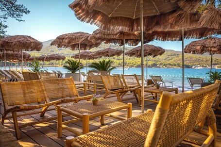 Valamar Amicor Resort  – Affordable hotel in Stari Grad