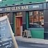 Central 2 Bed Apartment Above Great Derry Pub