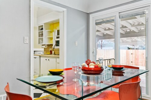 Remodeled | CUTE Cottage | Focused on Comfort
