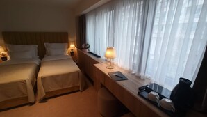 Unclassified image, 5 of 6, button - HOTEL AGAPE (Bar)