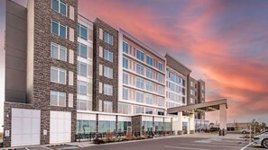 Exterior - Hyatt Place Toronto - Brampton (Brampton)