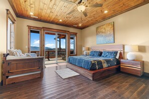 5 bedrooms, free WiFi, bed sheets