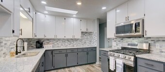 Modern Belle, near I-25 & I-40 Interchange