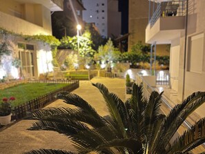 Garden - ERAL Apart-Hotel (Sarandë)