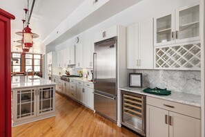Fridge, microwave, oven, stovetop - Phenomenal Private Downtown Condo on 2nd Ave! (Nashville)