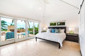 4 makuuhuonetta, silitysrauta/-lauta, ilmainen Wi-Fi, vuodevaatteet