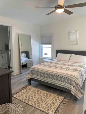 3 bedrooms, iron/ironing board, travel crib, WiFi