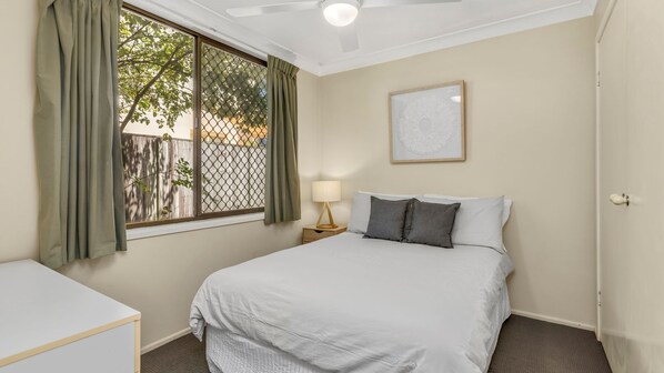 2 bedrooms