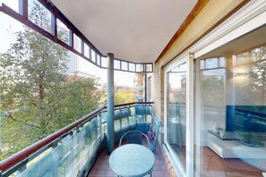 Property grounds - Bright 1-Bed Flat in Maida Hill Near Notting Hill & Kensington Gardens (London)