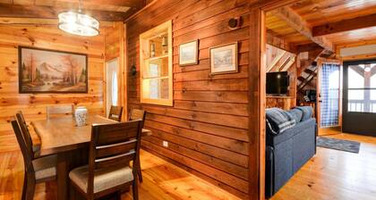 Hot Tub | Arcade | WiFi | Whispering Winds - RRG!