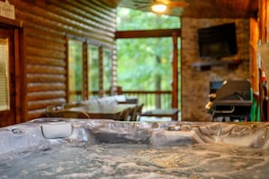 Tina de hidromasaje interior