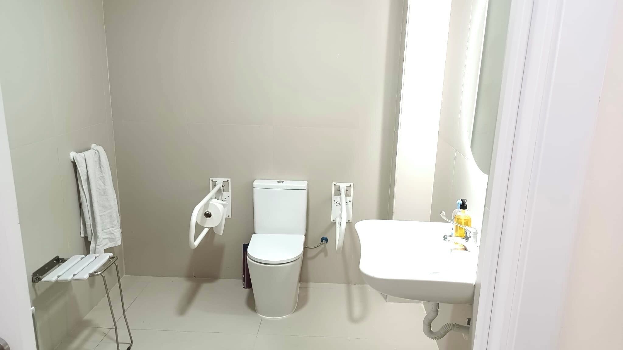 Shared Dormitory | Living area