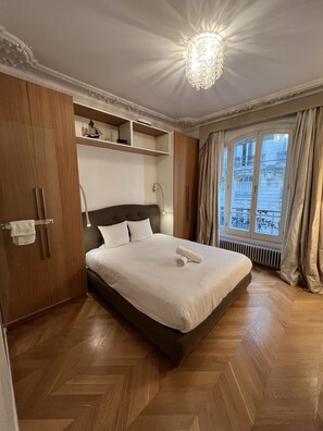 2 عدّة غرف نوم