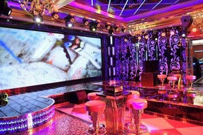 Bar (on property) - Hongquan Hotel (Pingliang)
