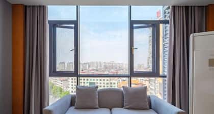 Dongting Huatian Hotel