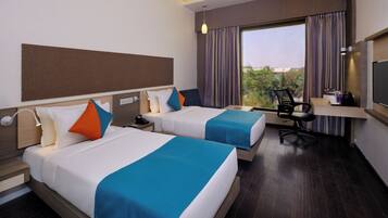 Deluxe Room | Premium bedding, minibar, in-room safe, individually furnished