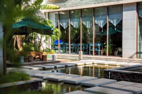 Garden - Yuanmou Grand Hotel (Yuanmou)