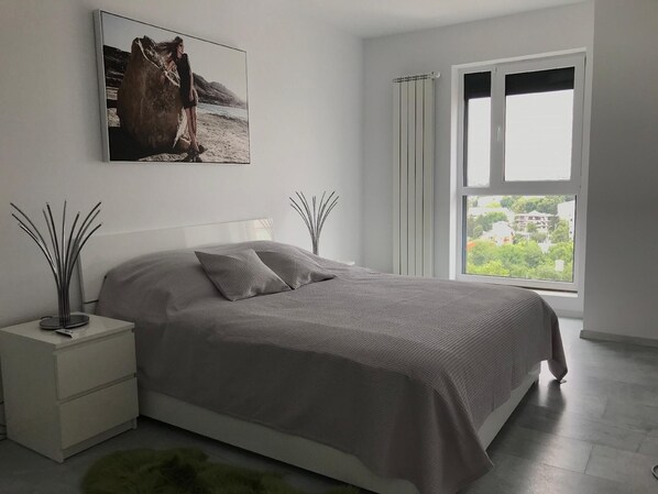 1 bedroom, iron/ironing board, WiFi - Luxury Residence Westpark 2 (Chiajna)