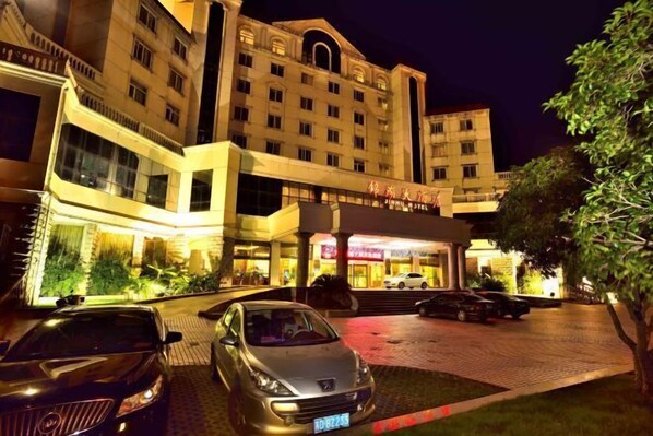 Exterior - Jinhu Hotel (Wuxi)