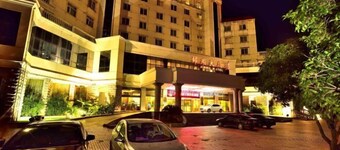 Jinhu Hotel
