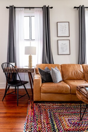 Smart TV, DVD player, books