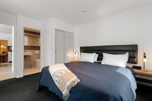 2 bedrooms, desk, iron/ironing board, WiFi - Residence Du Parc Apartment 8 (Queenstown)