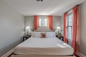 7 bedrooms, iron/ironing board, WiFi, bed sheets