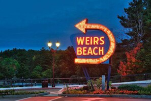 Property grounds - Cottage 2 Summary:<br>Th (Laconia)