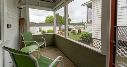 Cottage 3 Summary:<br>Co