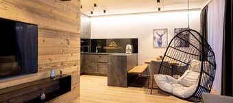 B2 Family Deluxe - Top 5