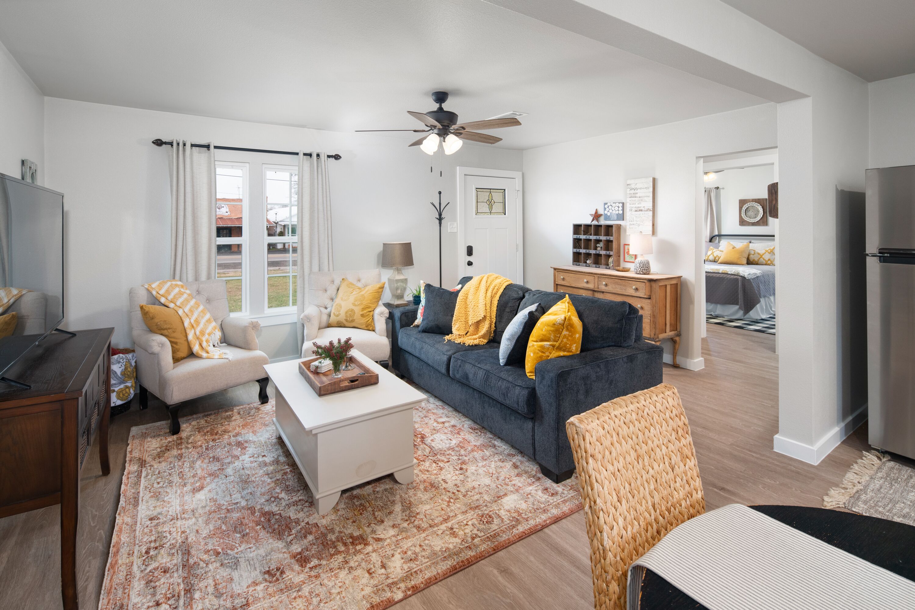 COZY COTTAGE-Celina Area-Located in Historic Downtown Weston