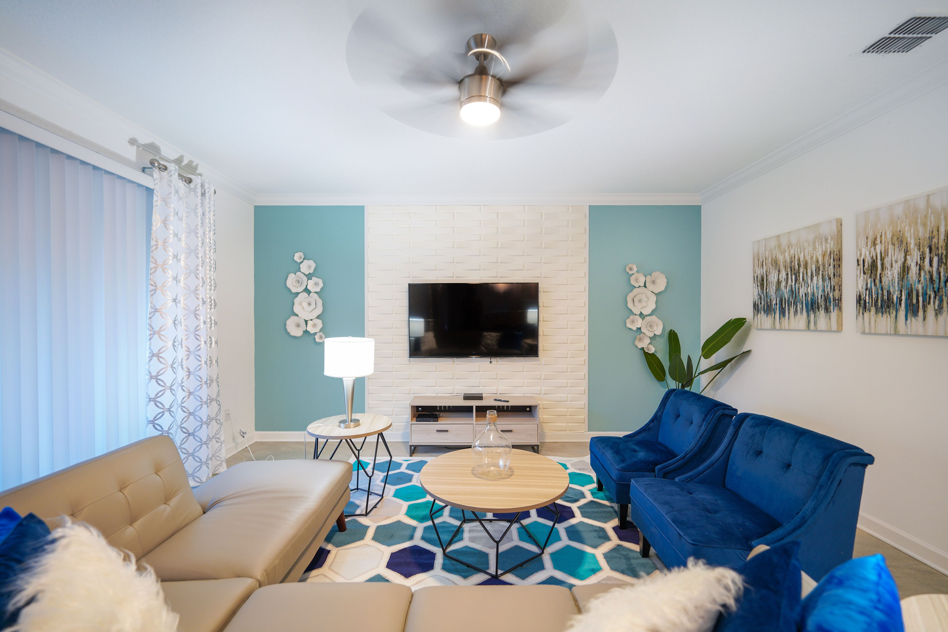 リビング エリア