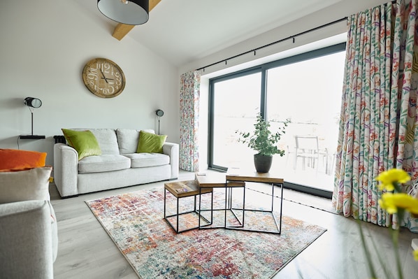 Cottage | Living area