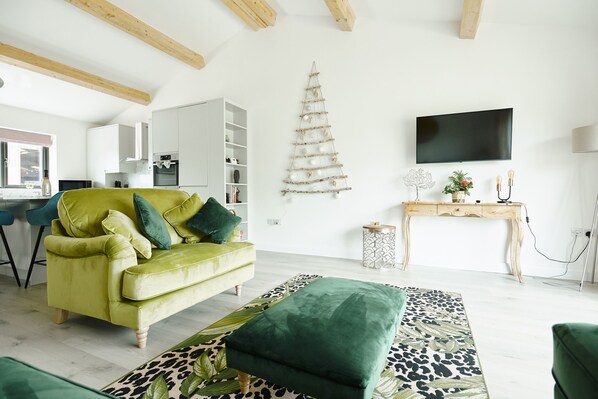 Cottage | Living area