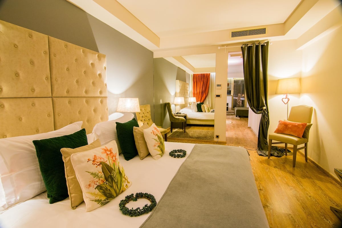 Executive Suite