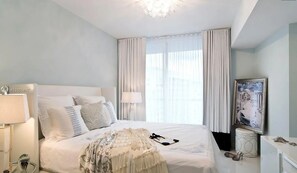 2 bedrooms, desk, free WiFi, bed sheets