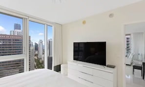 2 bedrooms, desk, free WiFi, bed sheets