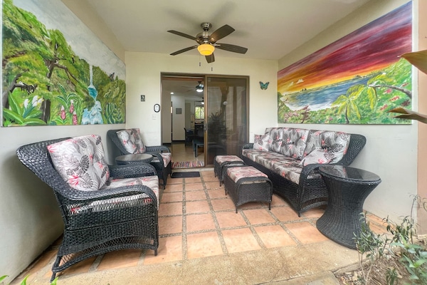 Jade Beach C61 has a welcoming patio, perfect for morning coffee, reading a book, or sharing an evening chat about your day's adventures.