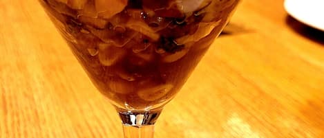 Thức ăn và đồ uống