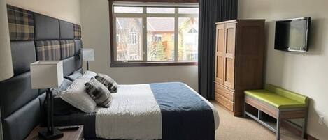 3 Schlafzimmer, Bügeleisen/Bügelbrett, kostenloses WLAN, Bettwäsche